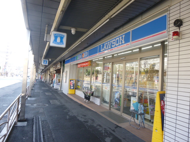 ローソン　京急田浦駅前店