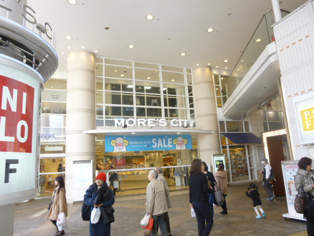 横須賀市立中央図書館